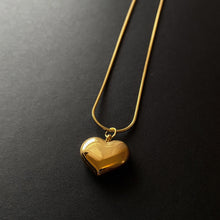 Load image into Gallery viewer, PUFFED HEART NECKLACE
