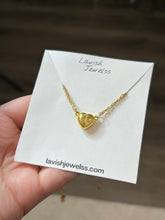 Load image into Gallery viewer, MAGNETIC HEART NECKLACE
